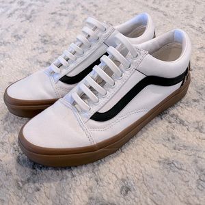 EUC Vans customs old skool womens size 8.5